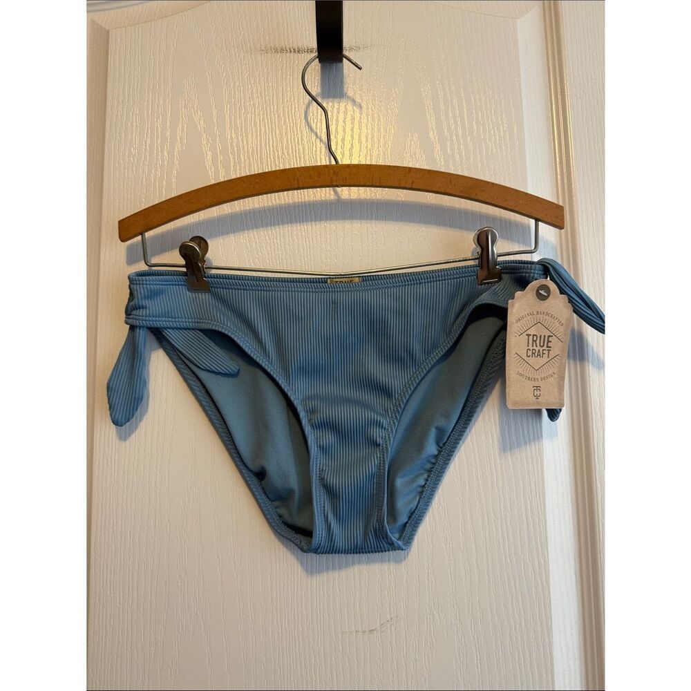 True Craft Bathing suit bottoms - XL NWT
